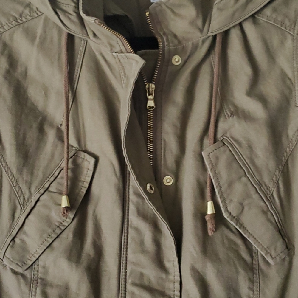 Jacket - Picture 3 of 4